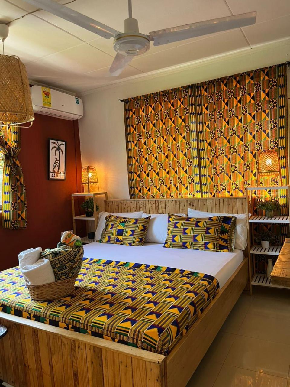 African Treasure Beach Resort Kokrobite Eksteriør billede