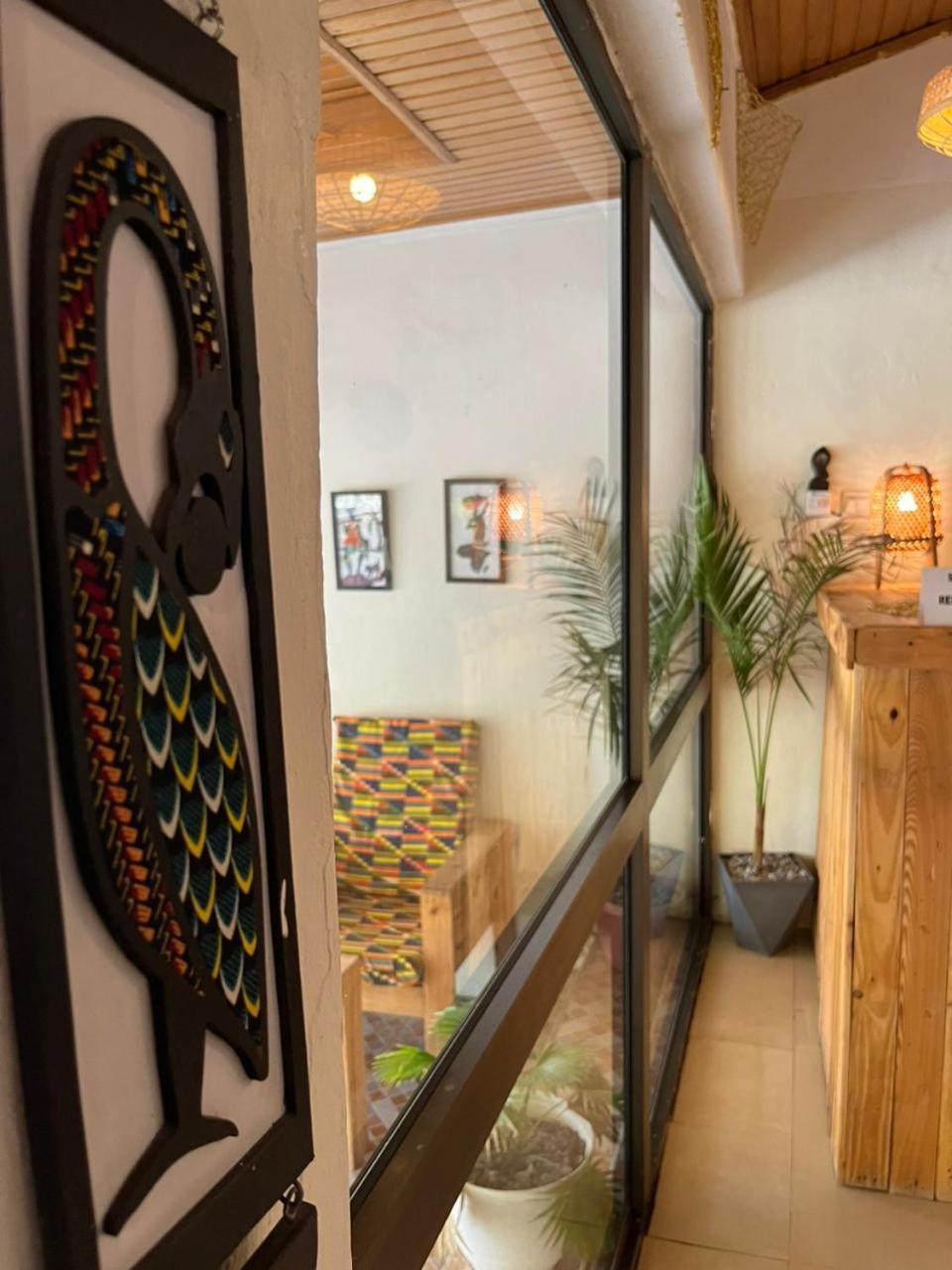 African Treasure Beach Resort Kokrobite Eksteriør billede