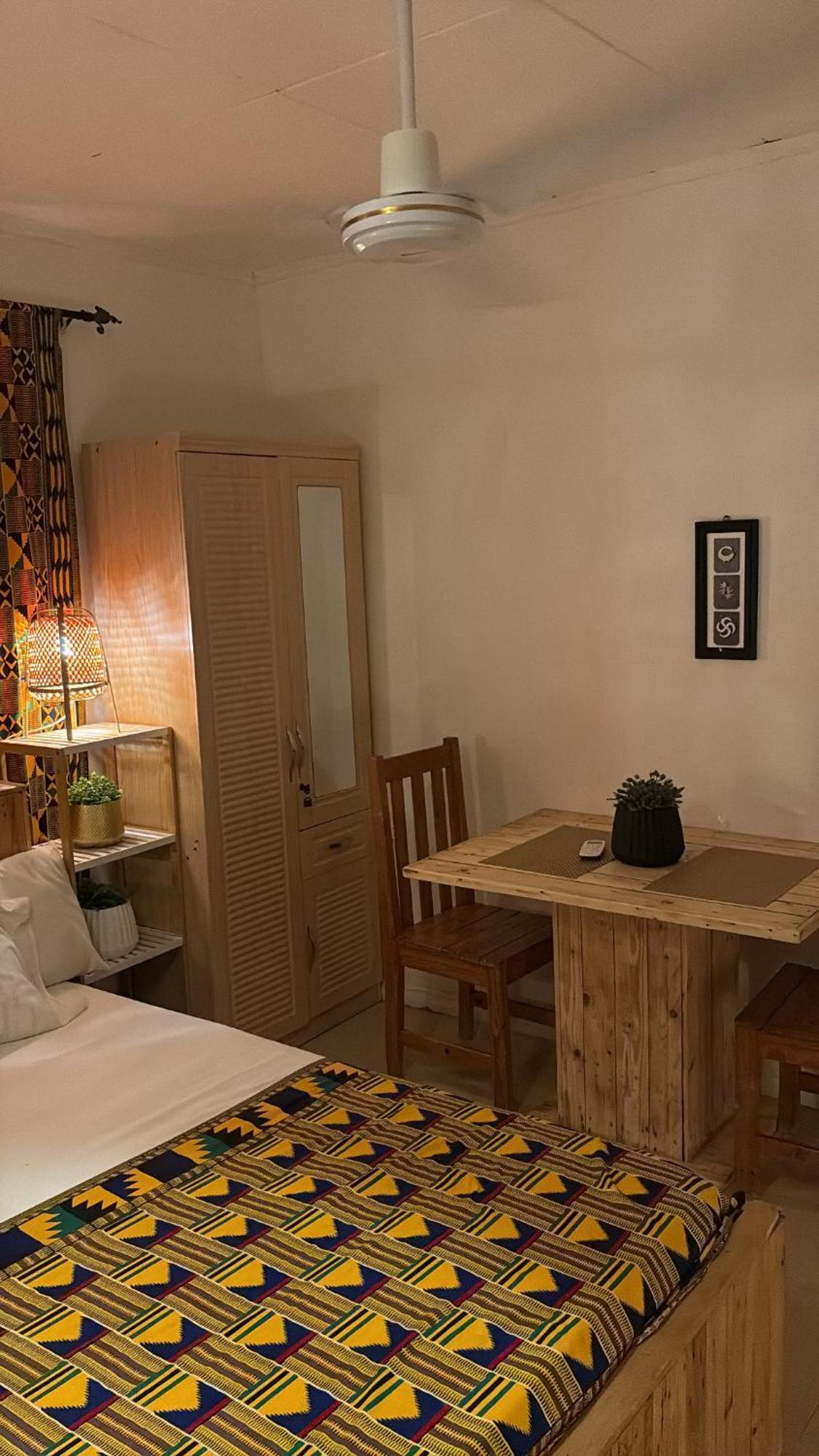 African Treasure Beach Resort Kokrobite Eksteriør billede