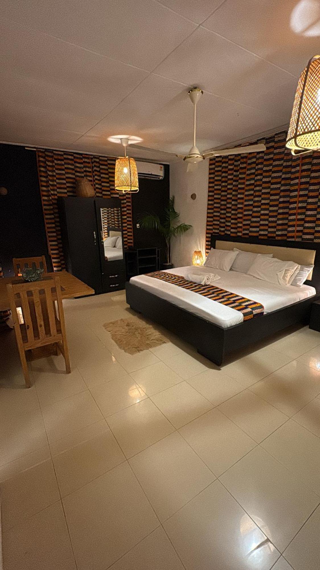 African Treasure Beach Resort Kokrobite Eksteriør billede